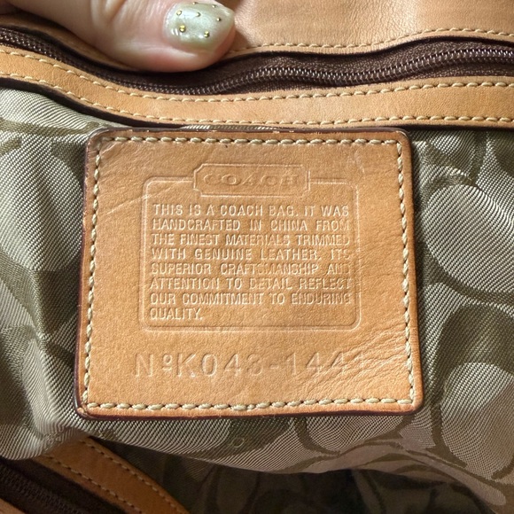 Rare Vintage Coach Pink Wave Limited Edition Patchwork Suede Large Gallery Tote - Picture 11 of 16